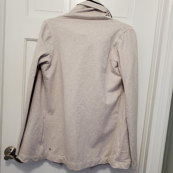 Lululemon Athletica Cream Color Jacket Size 6 Athlesuire fully lined Jacket - Picture 12 of 12